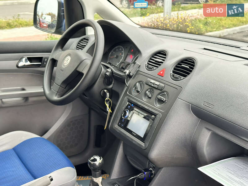 Минивэн Volkswagen Caddy 2008 в Виннице