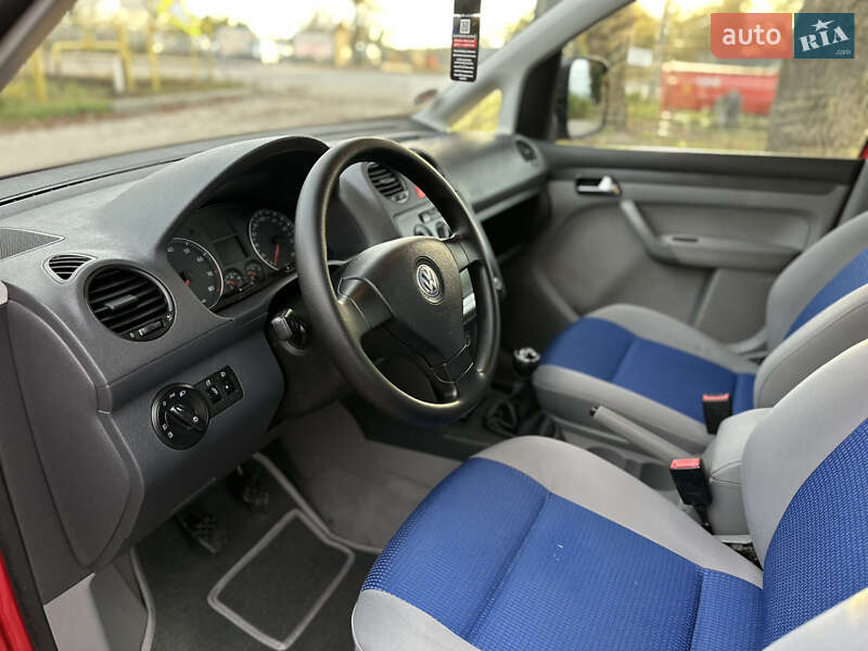 Минивэн Volkswagen Caddy 2006 в Виннице