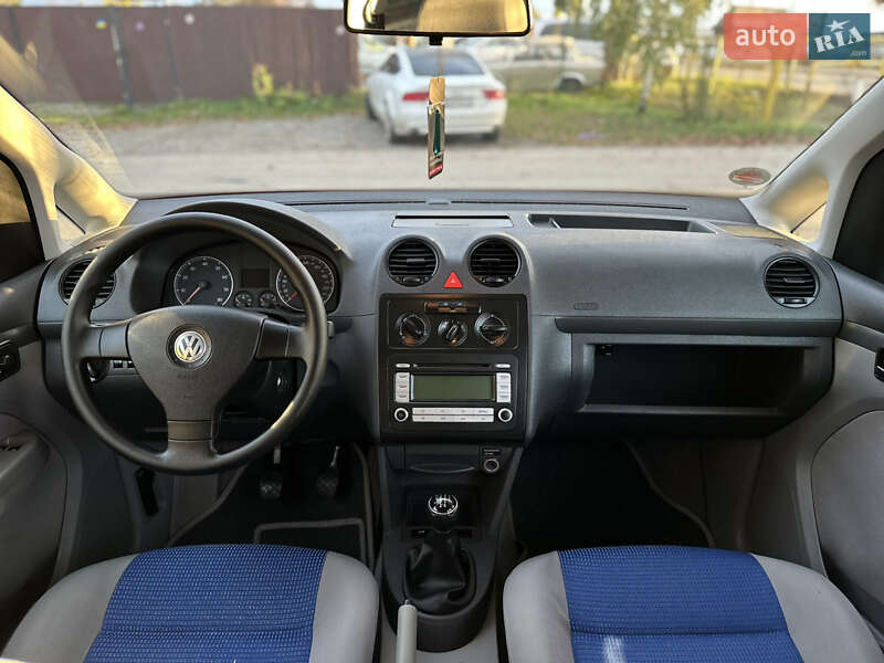 Минивэн Volkswagen Caddy 2006 в Виннице