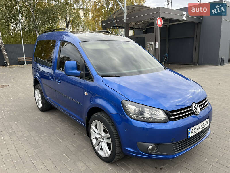Минивэн Volkswagen Caddy 2014 в Миргороде