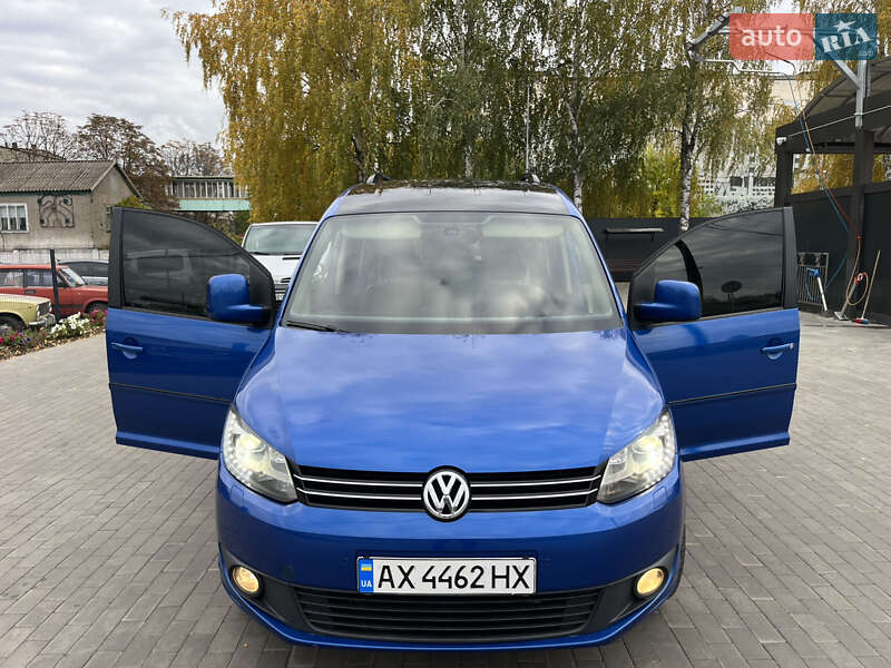Минивэн Volkswagen Caddy 2014 в Миргороде