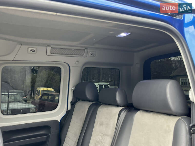 Минивэн Volkswagen Caddy 2014 в Миргороде