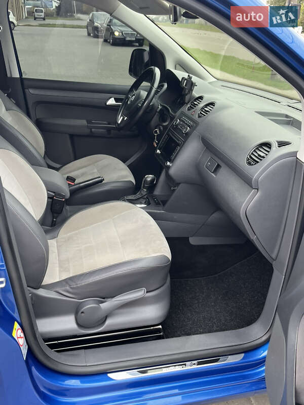 Минивэн Volkswagen Caddy 2014 в Миргороде