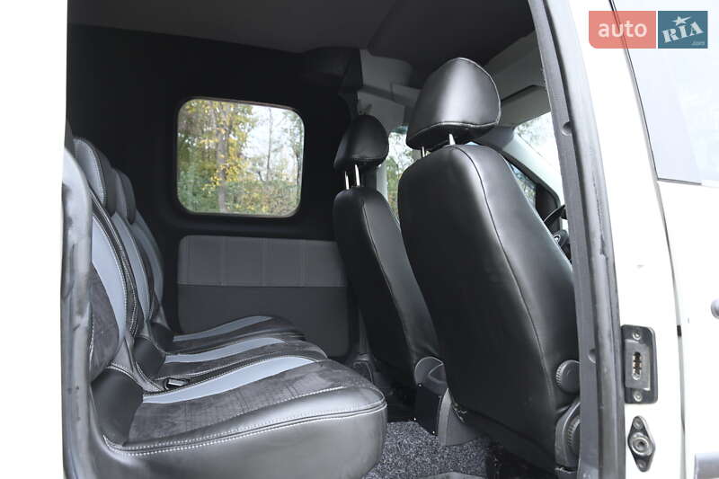 Минивэн Volkswagen Caddy 2012 в Бердичеве фото 28 Минивэн Volkswagen Caddy 2012 в Бердичеве