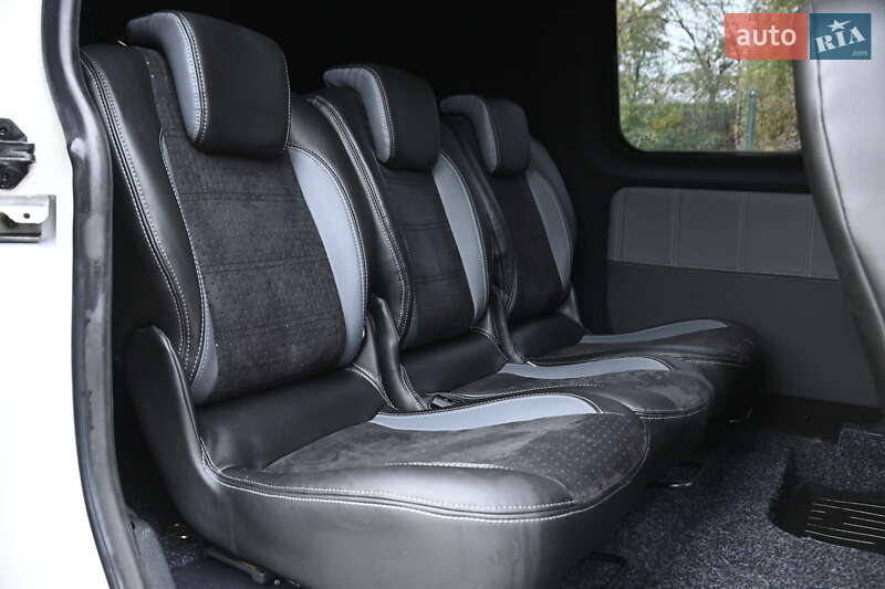 Минивэн Volkswagen Caddy 2012 в Бердичеве фото 27 Минивэн Volkswagen Caddy 2012 в Бердичеве