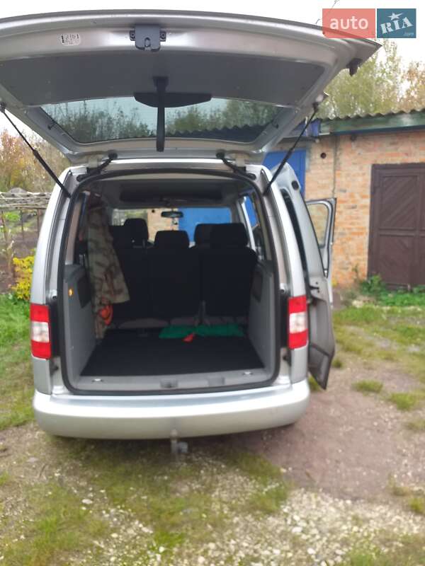 Минивэн Volkswagen Caddy 2009 в Житомире