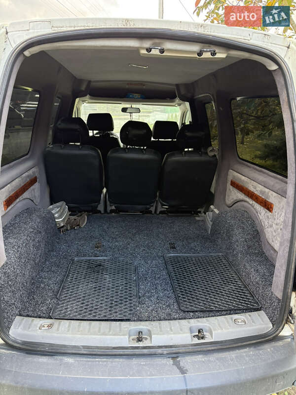Минивэн Volkswagen Caddy 2008 в Львове