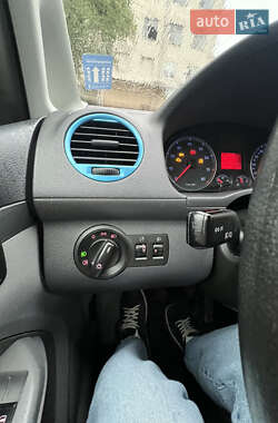 Мінівен Volkswagen Caddy 2008 в  фото 24 Мінівен Volkswagen Caddy 2008 в