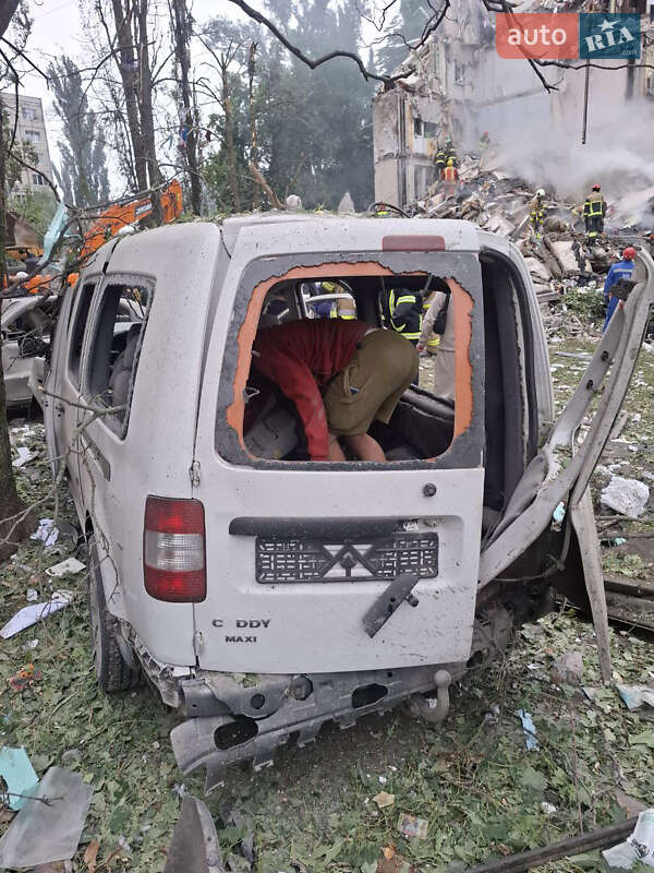 Мінівен Volkswagen Caddy 2008 в Києві