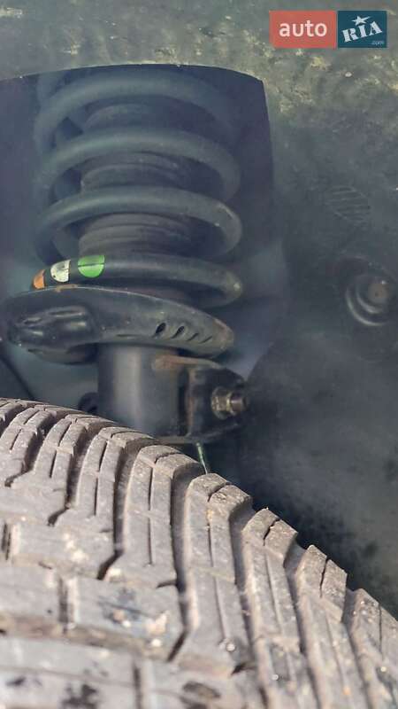 Минивэн Volkswagen Caddy 2005 в Ровно фото 19 Минивэн Volkswagen Caddy 2005 в Ровно