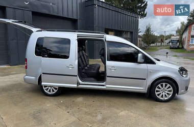 Минивэн Volkswagen Caddy 2011 в 