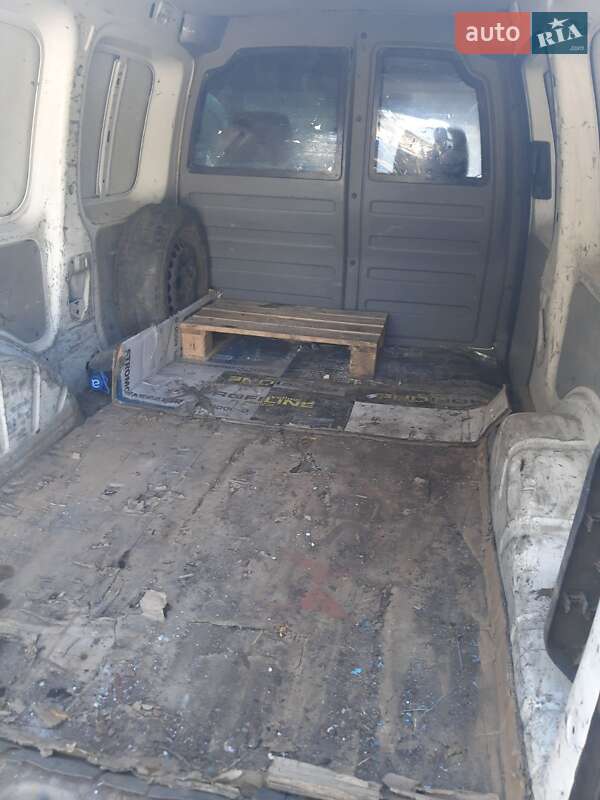 Вантажний фургон Volkswagen Caddy 2008 в Олександрівці (Краматорського району)