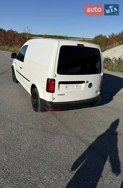 Минивэн Volkswagen Caddy 2015 в 