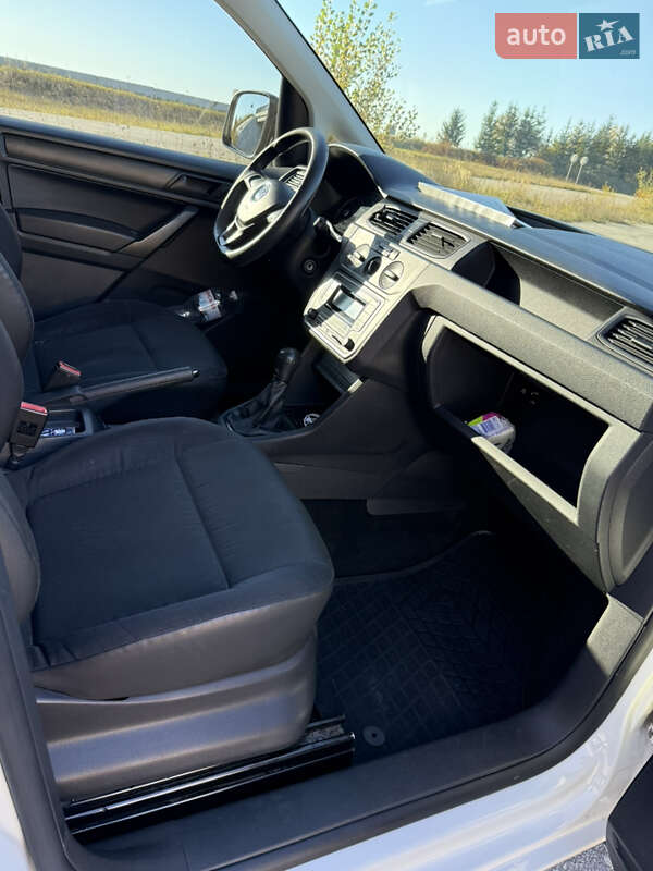 Мінівен Volkswagen Caddy 2015 в Тернополі фото 21 Мінівен Volkswagen Caddy 2015 в Тернополі