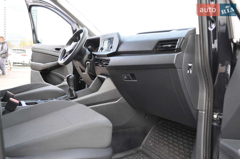 Грузовой фургон Volkswagen Caddy 2021 в Киеве