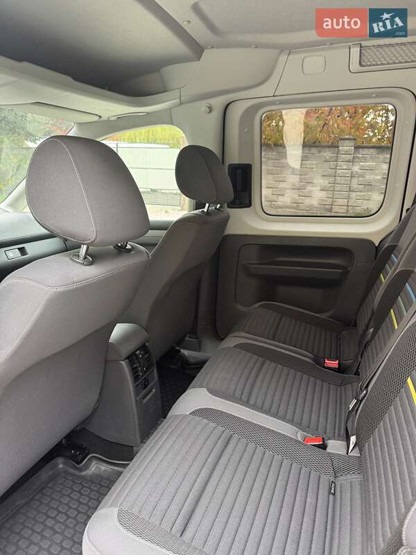 Минивэн Volkswagen Caddy 2014 в Ровно фото 12 Минивэн Volkswagen Caddy 2014 в Ровно