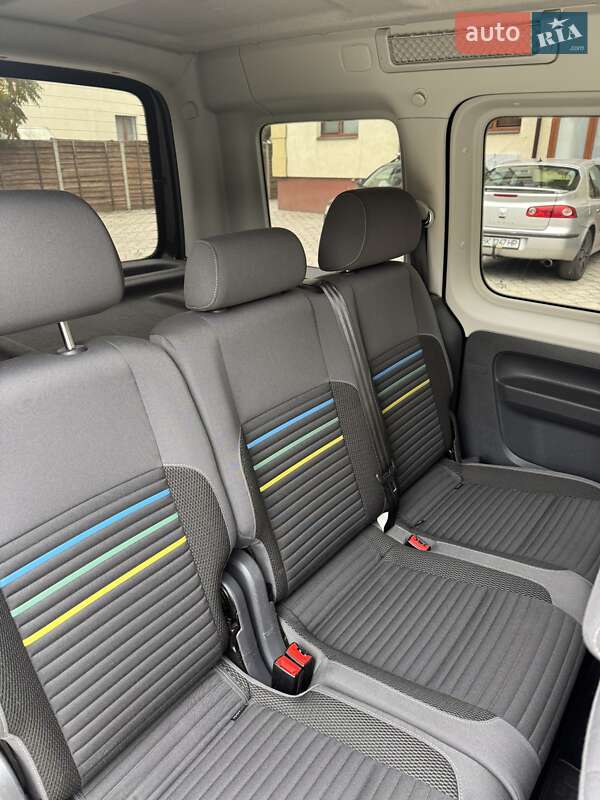 Минивэн Volkswagen Caddy 2014 в Ровно фото 15 Минивэн Volkswagen Caddy 2014 в Ровно