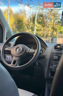 Мінівен Volkswagen Caddy 2012 в  фото 13 Мінівен Volkswagen Caddy 2012 в