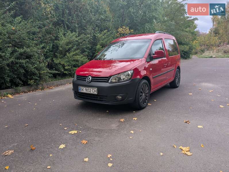 Volkswagen Caddy 2011