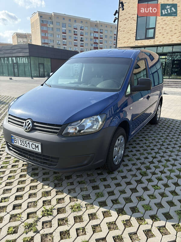 Грузовой фургон Volkswagen Caddy 2012 в Хмельницком