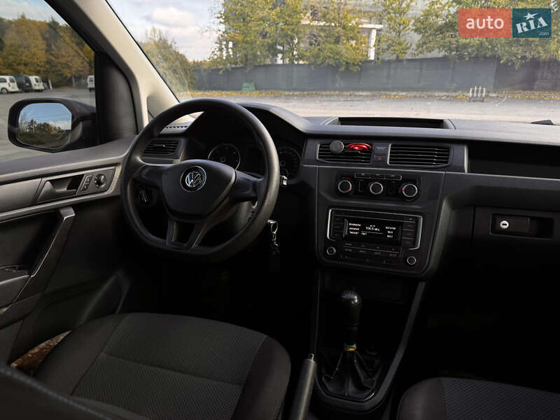 Минивэн Volkswagen Caddy 2017 в Умани