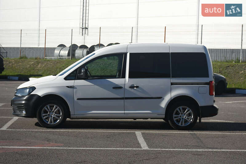 Мінівен Volkswagen Caddy 2016 в Рівному