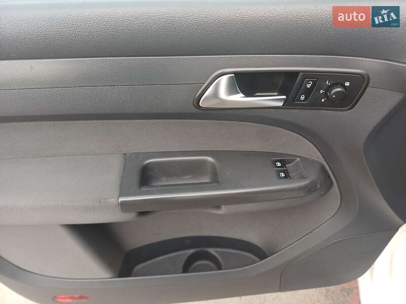 Мінівен Volkswagen Caddy 2013 в Ковелі фото 10 Мінівен Volkswagen Caddy 2013 в Ковелі