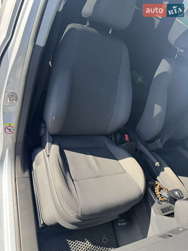 Минивэн Volkswagen Caddy 2012 в Коропе фото 13 Минивэн Volkswagen Caddy 2012 в Коропе