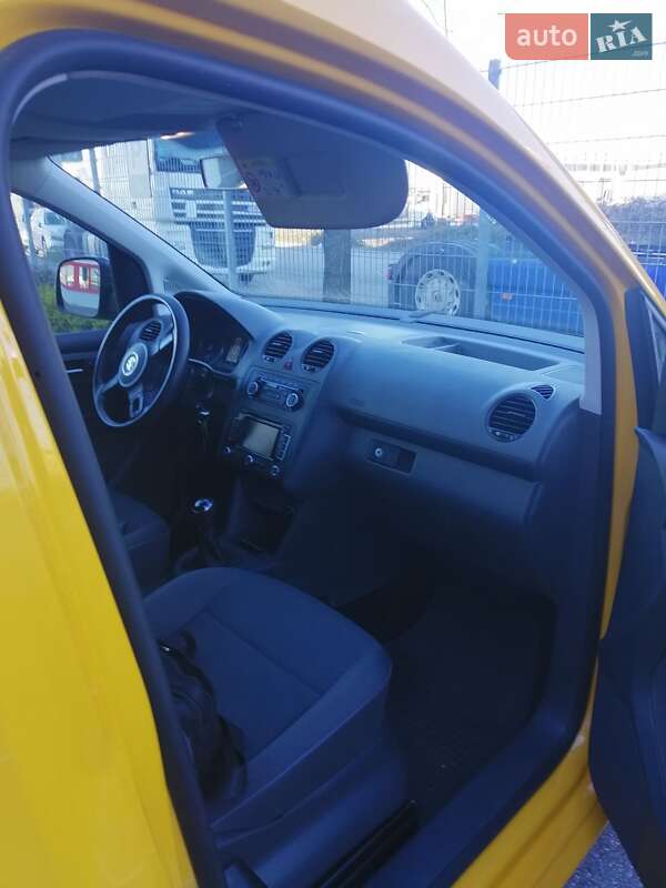 Мінівен Volkswagen Caddy 2014 в Бердичеві