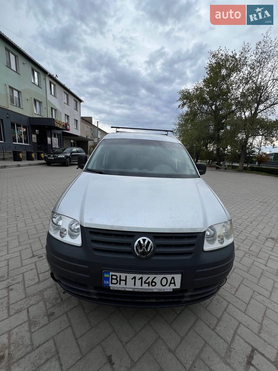 Продається Volkswagen Caddy 2007 y
відмінному стані, без ДТП, доглянутий та готовий до експлуатаці. Авто економічне, витривале, з просторим салоном і великим багажником - ідеально підходить для роботи та сімейних поїздок.