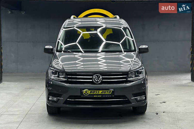 Мінівен Volkswagen Caddy 2017 в Чернівцях