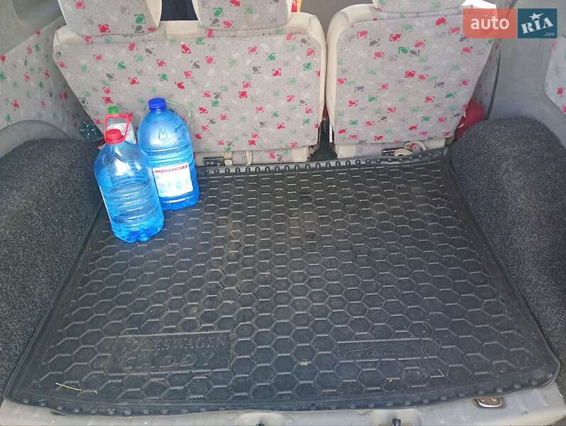 Минивэн Volkswagen Caddy 2006 в Черкассах