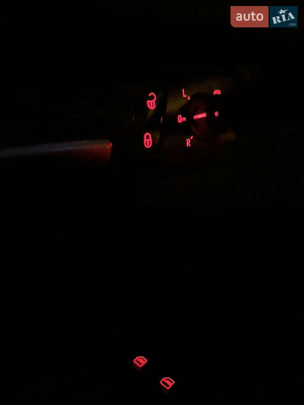 Минивэн Volkswagen Caddy 2014 в Киеве фото 28 Минивэн Volkswagen Caddy 2014 в Киеве