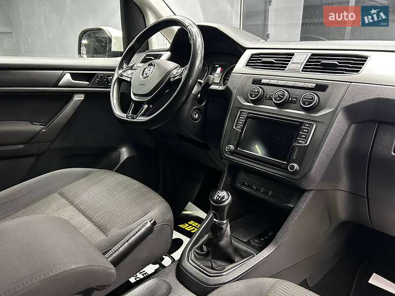Мінівен Volkswagen Caddy 2018 в Чернівцях фото 8 Мінівен Volkswagen Caddy 2018 в Чернівцях
