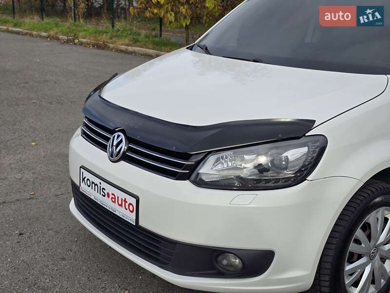 Минивэн Volkswagen Caddy 2014 в Хмельницком