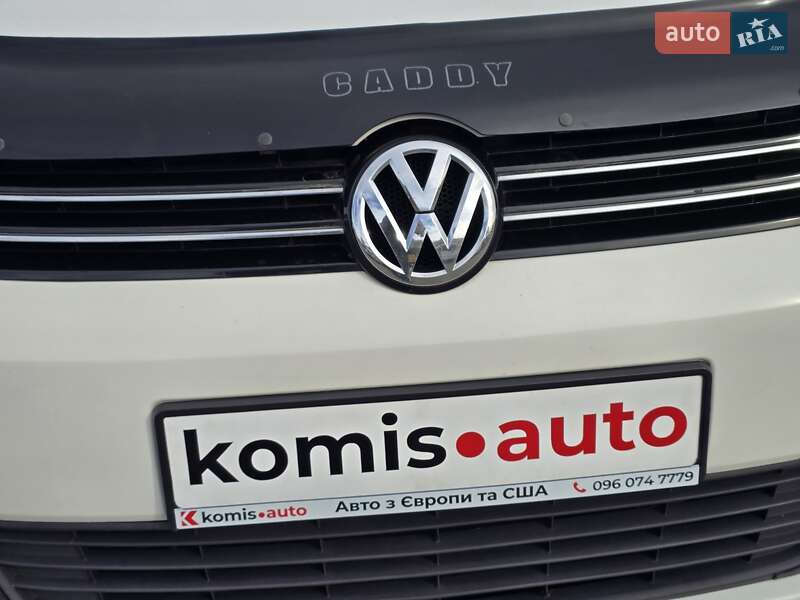 Минивэн Volkswagen Caddy 2014 в Хмельницком