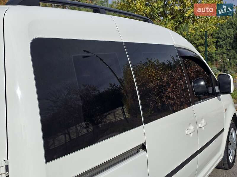 Минивэн Volkswagen Caddy 2014 в Хмельницком