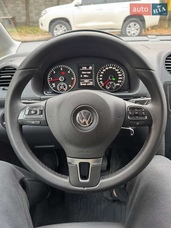 Мінівен Volkswagen Caddy 2014 в Рівному