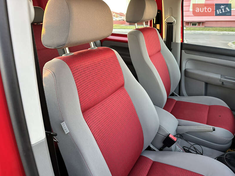 Мінівен Volkswagen Caddy 2008 в Вінниці