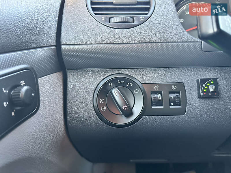 Мінівен Volkswagen Caddy 2008 в Вінниці