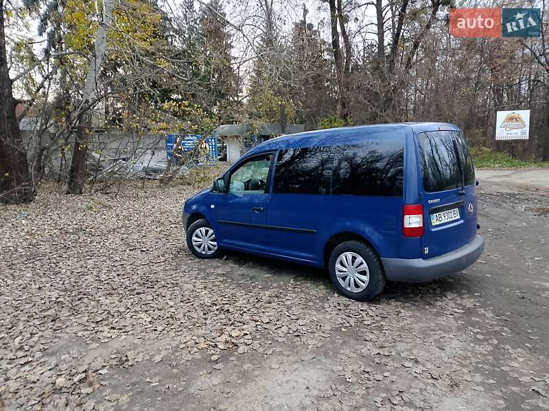 Мінівен Volkswagen Caddy 2007 в Києві