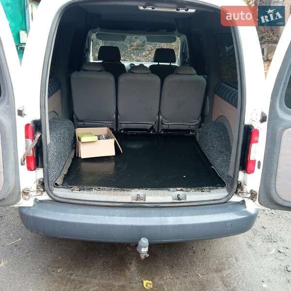 Мінівен Volkswagen Caddy 2010 в Гадячі