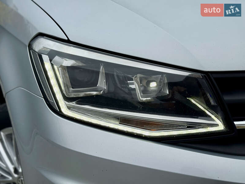 Мінівен Volkswagen Caddy 2020 в Ужгороді