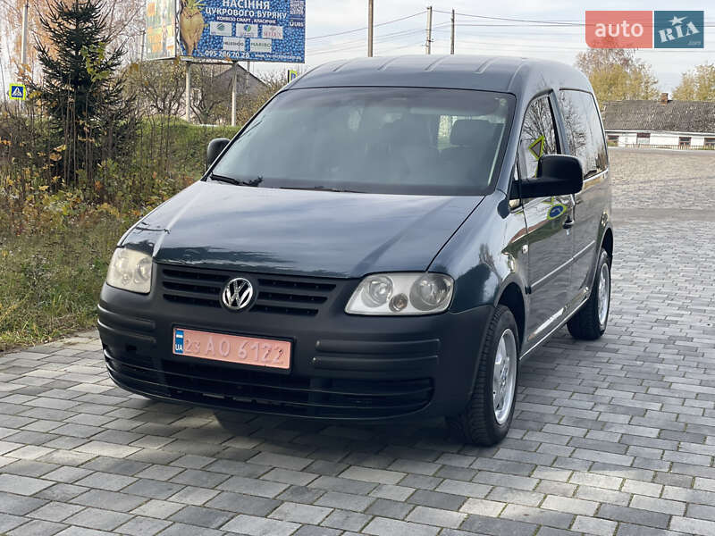 Минивэн Volkswagen Caddy 2008 в Староконстантинове