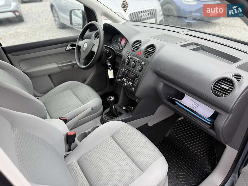 Минивэн Volkswagen Caddy 2009 в Виннице фото 18 Минивэн Volkswagen Caddy 2009 в Виннице