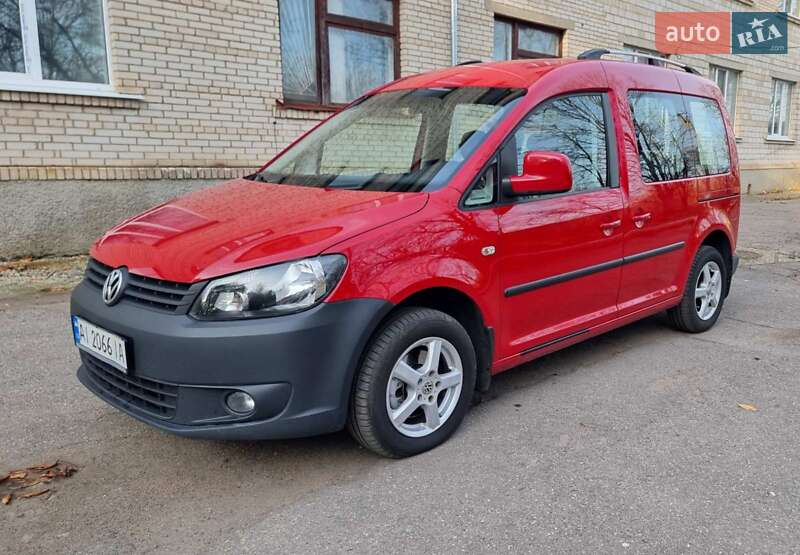 Минивэн Volkswagen Caddy 2014 в Киеве фото Минивэн Volkswagen Caddy 2014 в Киеве