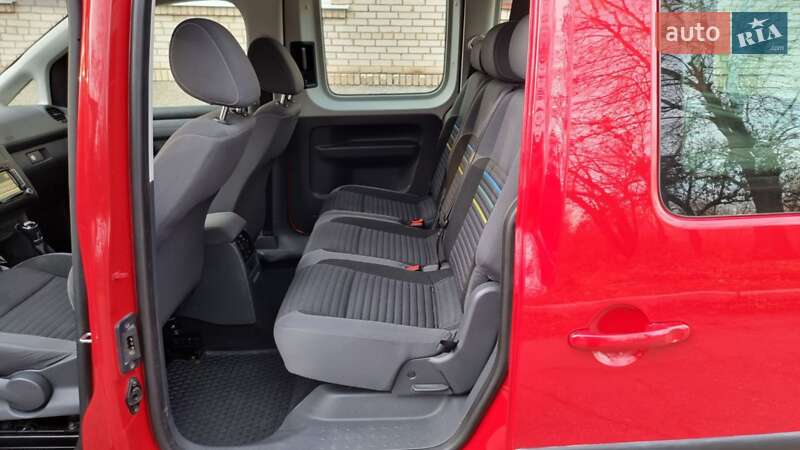 Минивэн Volkswagen Caddy 2014 в Киеве фото 19 Минивэн Volkswagen Caddy 2014 в Киеве