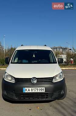 Грузовой фургон Volkswagen Caddy 2013 в Киеве