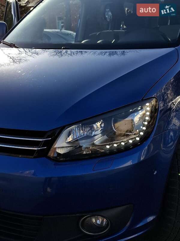 Мінівен Volkswagen Caddy 2015 в Іллінцях