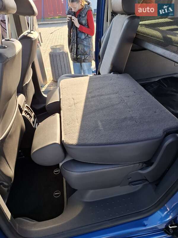 Мінівен Volkswagen Caddy 2015 в Іллінцях